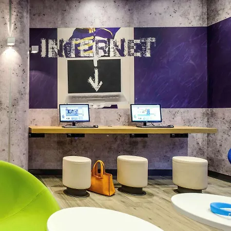 Ibis Budget Salzburg Airport - Self-check-in