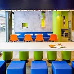 Hotel Ibis Budget Salzburg Airport - Self-check-in