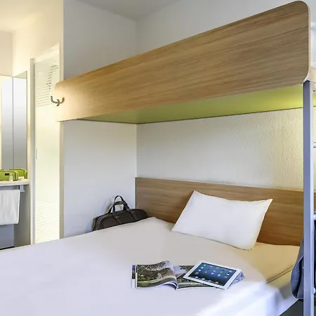 Ibis Budget Salzburg Airport - Self-check-in Himmelreich