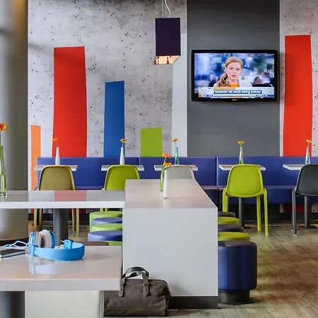 Ibis Budget Salzburg Airport - Self-check-in 2*