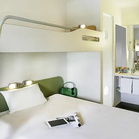 Ibis Budget Salzburg Airport - Self-check-in Himmelreich