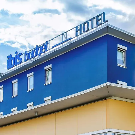 Ibis Budget Salzburg Airport - Self-check-in Szálloda Himmelreich