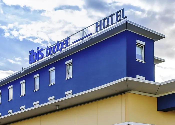 Ibis Budget Salzburg Airport - Self-check-in Himmelreich (Salzburg)