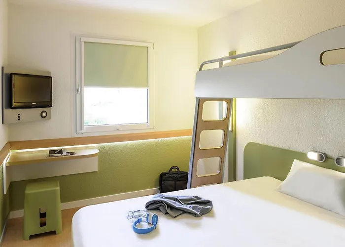 Ibis Budget Salzburg Airport - Self-check-in ホテル