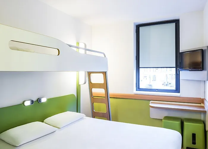 Ibis Budget Salzburg Airport - Self-check-in ホテル Himmelreich